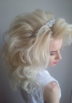 Cвадебная прическа Шок локоны (И20611) с распущенными волосами