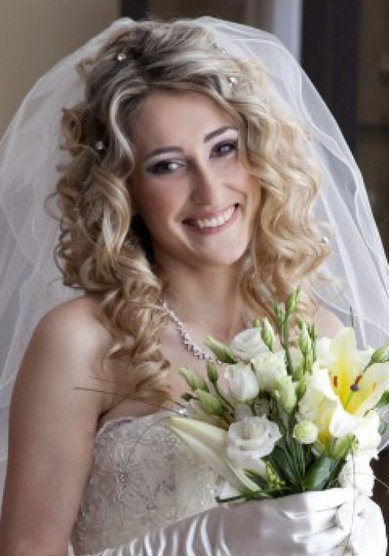 Свадебная прическа И13637 - Стилист-визажист Ирина Воронина