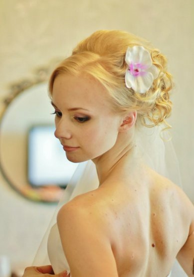 Прическа на свадьбу нежность орхидеи (И17030) - Стилист-визажист Ирина Воронина