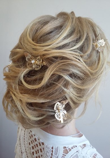 Прическа на свадьбу Низкий текстурный пучок (И20614) - Стилист-визажист Ирина Воронина...