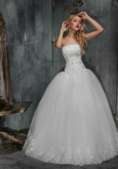 Свадебное платье Камелия-А25935. С пышной юбкой, длинное со шлейфом.