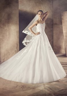 Свадебное платье FALDAR-B-D59095. А-силуэт, длинное со шлейфом.