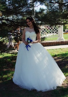 Свадебное платье А67644. С пышной юбкой, длинное без шлейфа.