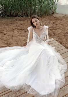 Свадебное платье Анжела-L68008. А-силуэт, длинное со шлейфом.