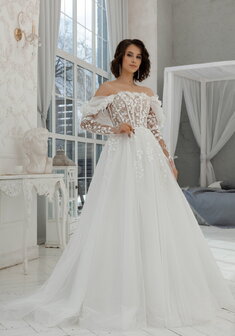 Свадебное платье 6636А-С69867. А-силуэт, длинное со шлейфом.