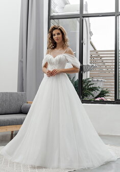 Свадебное платье 6325-С69931. А-силуэт, длинное со шлейфом.