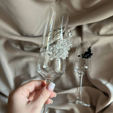 Бокалы ч/б С133299 - Салон аксессуаров Свадебные аксессуары